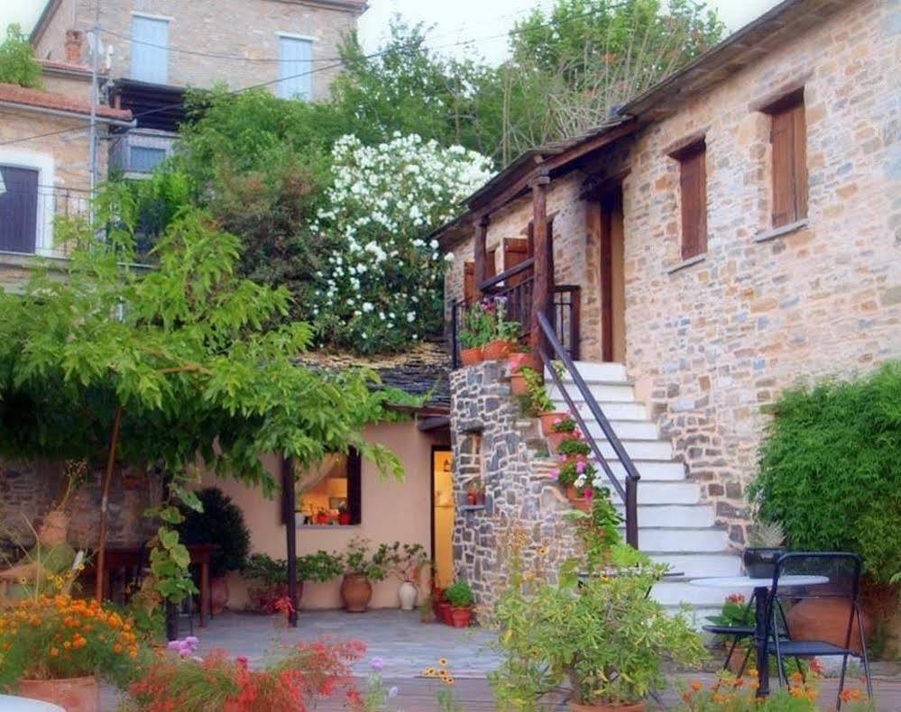 Hotel Archontiko Parisis Lavkos Exterior foto